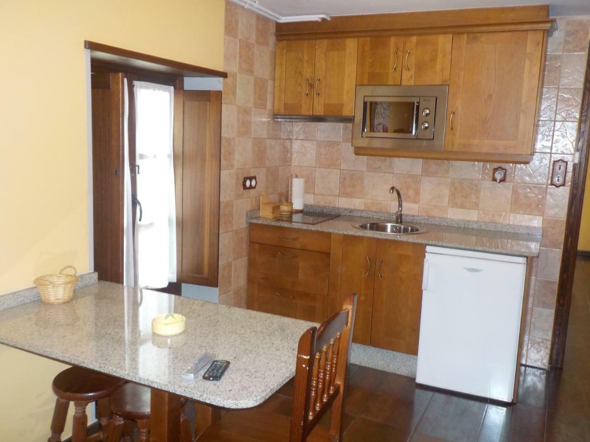 Apartamentos Rurales La Husteriza Ruenes Bagian luar foto