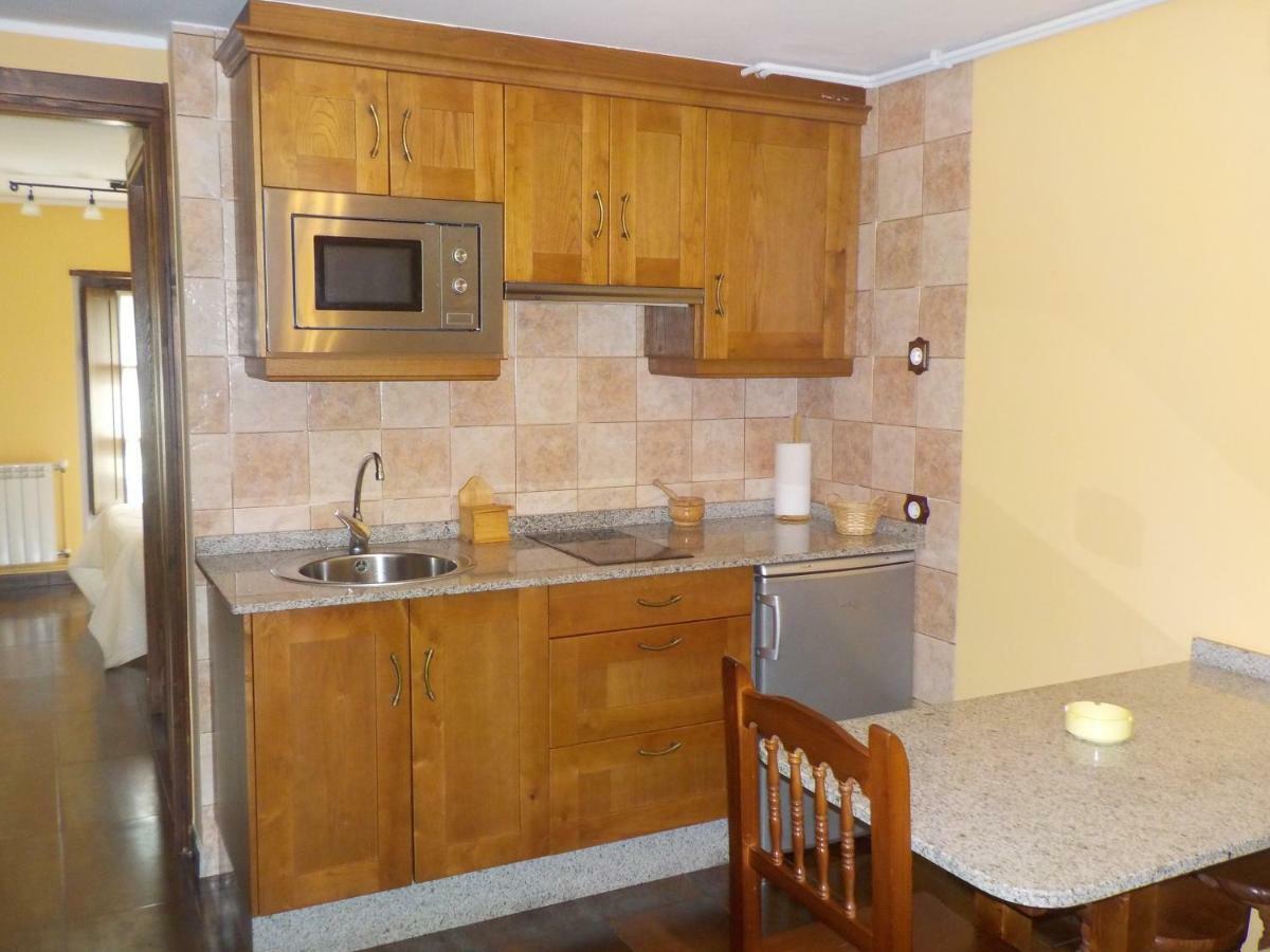 Apartamentos Rurales La Husteriza Ruenes Bagian luar foto